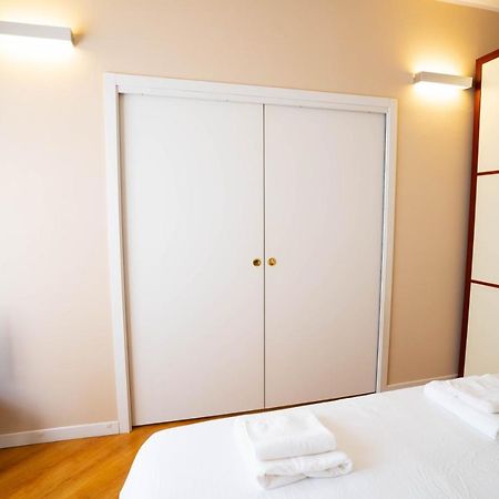 V12 Apartments - Alfieri 2A Novara Eksteriør billede