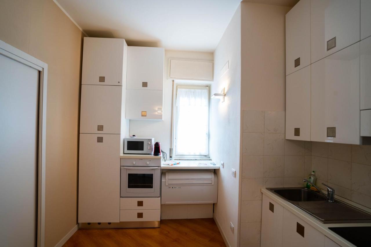 V12 Apartments - Alfieri 2A Novara Eksteriør billede