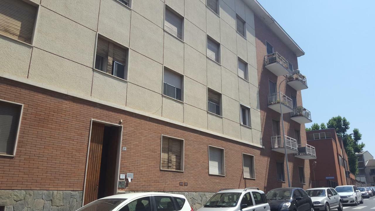 V12 Apartments - Alfieri 2A Novara Eksteriør billede